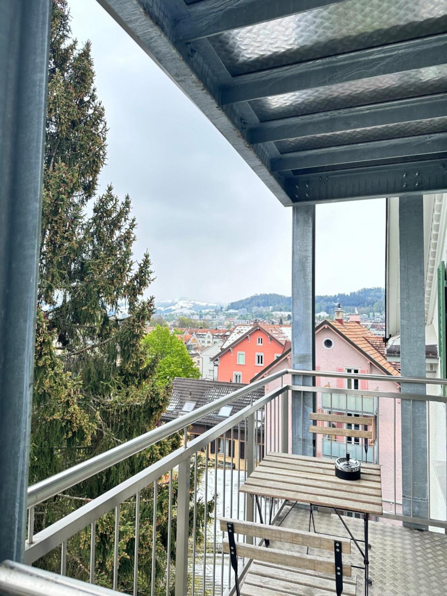 Stilvolle 2,5 Zimmer Wohnung เซนต์กาลเลิน ภายนอก รูปภาพ